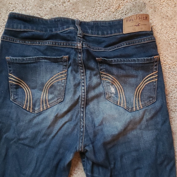 Hollister Jeans - Picture 4 of 4
